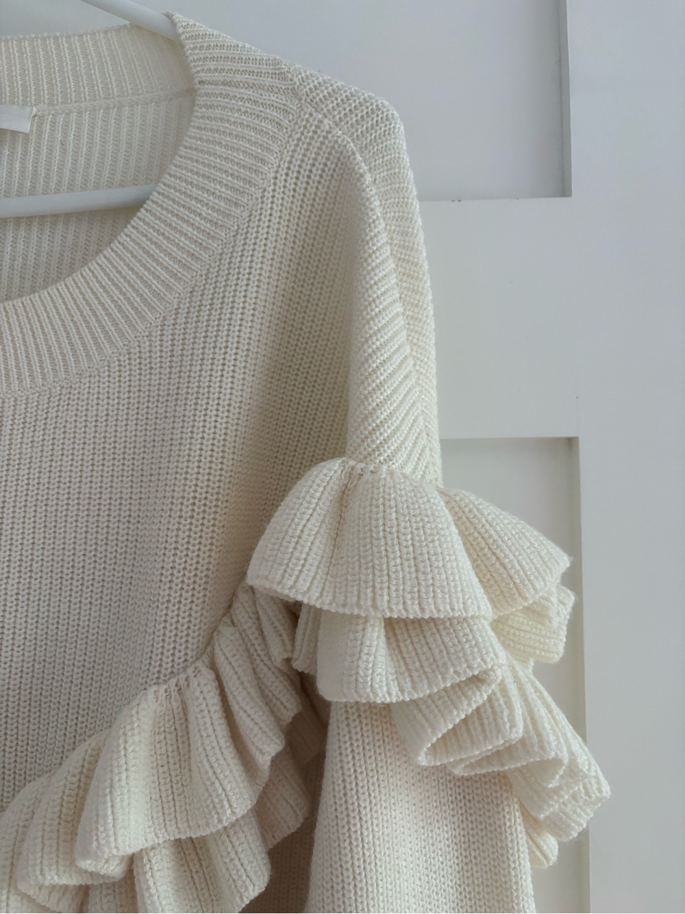 FRAME Ruffle Yoke Ribbed Sweater Off White size M - Picture 5 of 14